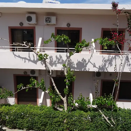 Lito Aparthotel 2*
